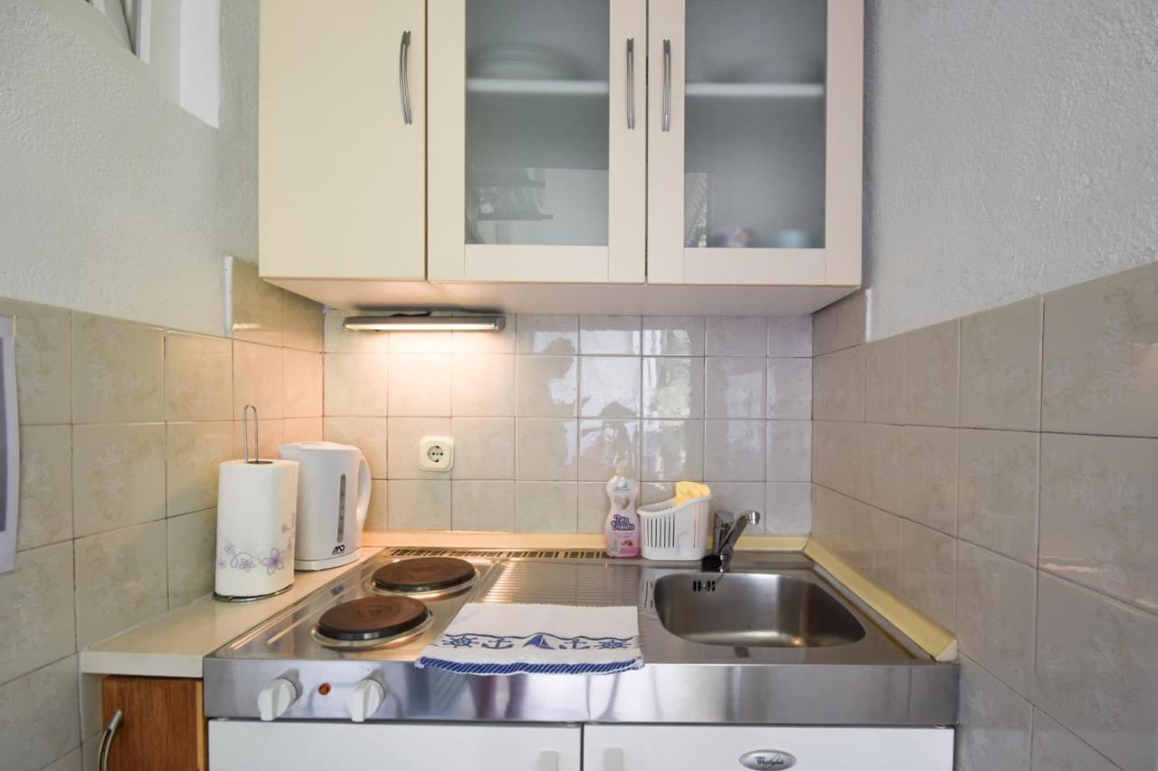Apartamento Marios Brela Exterior foto