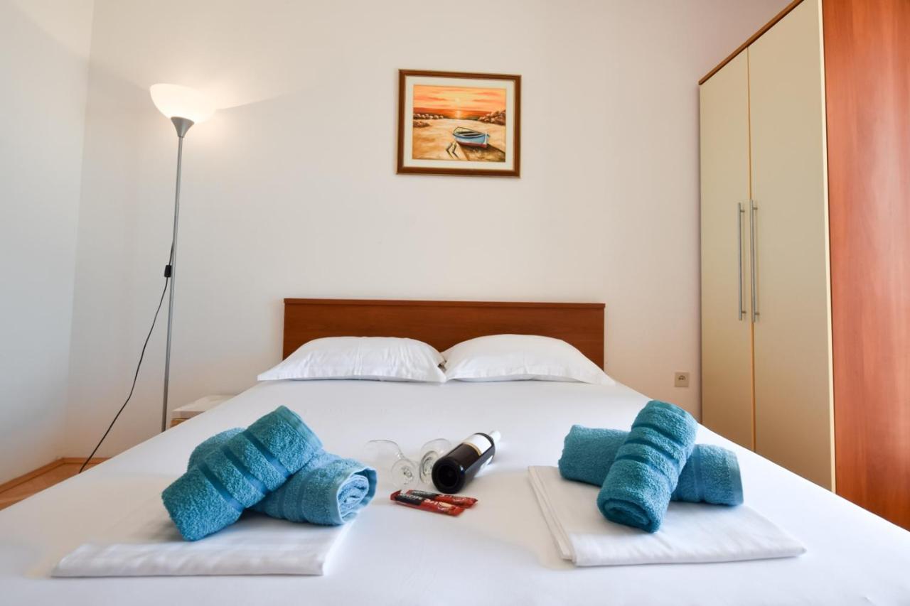 Apartamento Marios Brela Exterior foto