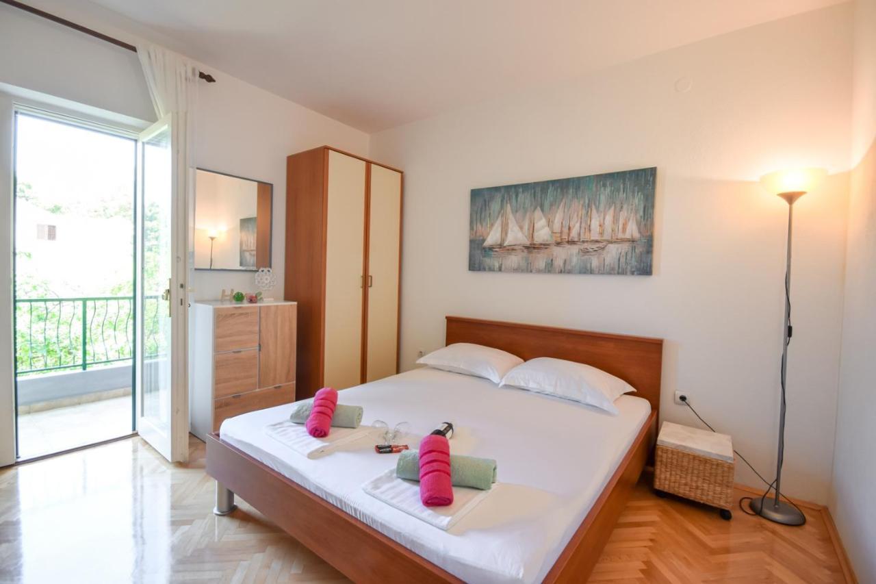Apartamento Marios Brela Exterior foto