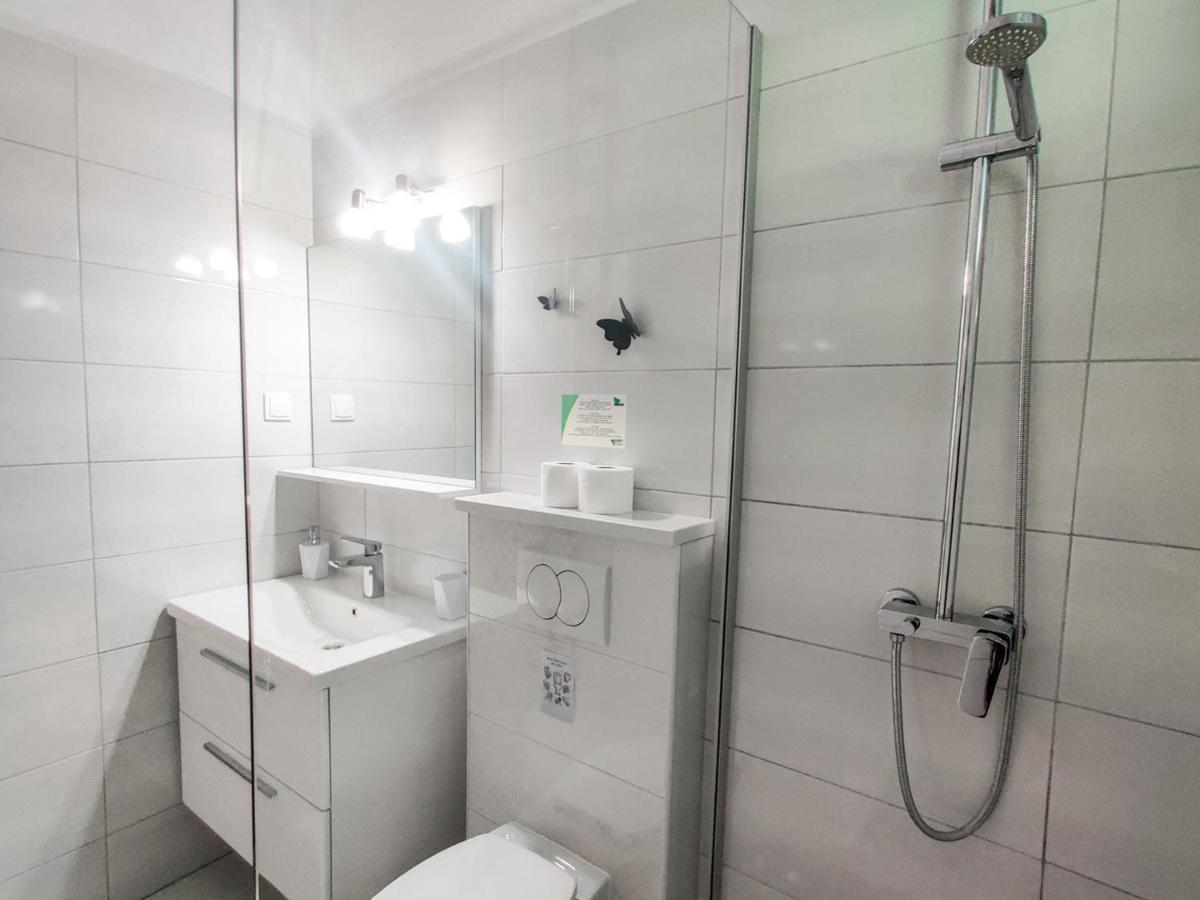 Apartamento Marios Brela Exterior foto