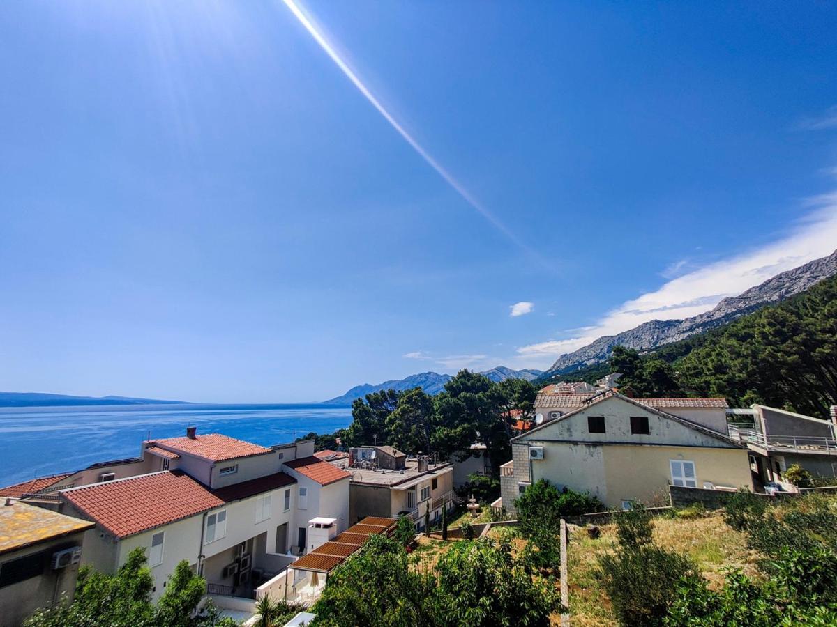 Apartamento Marios Brela Exterior foto
