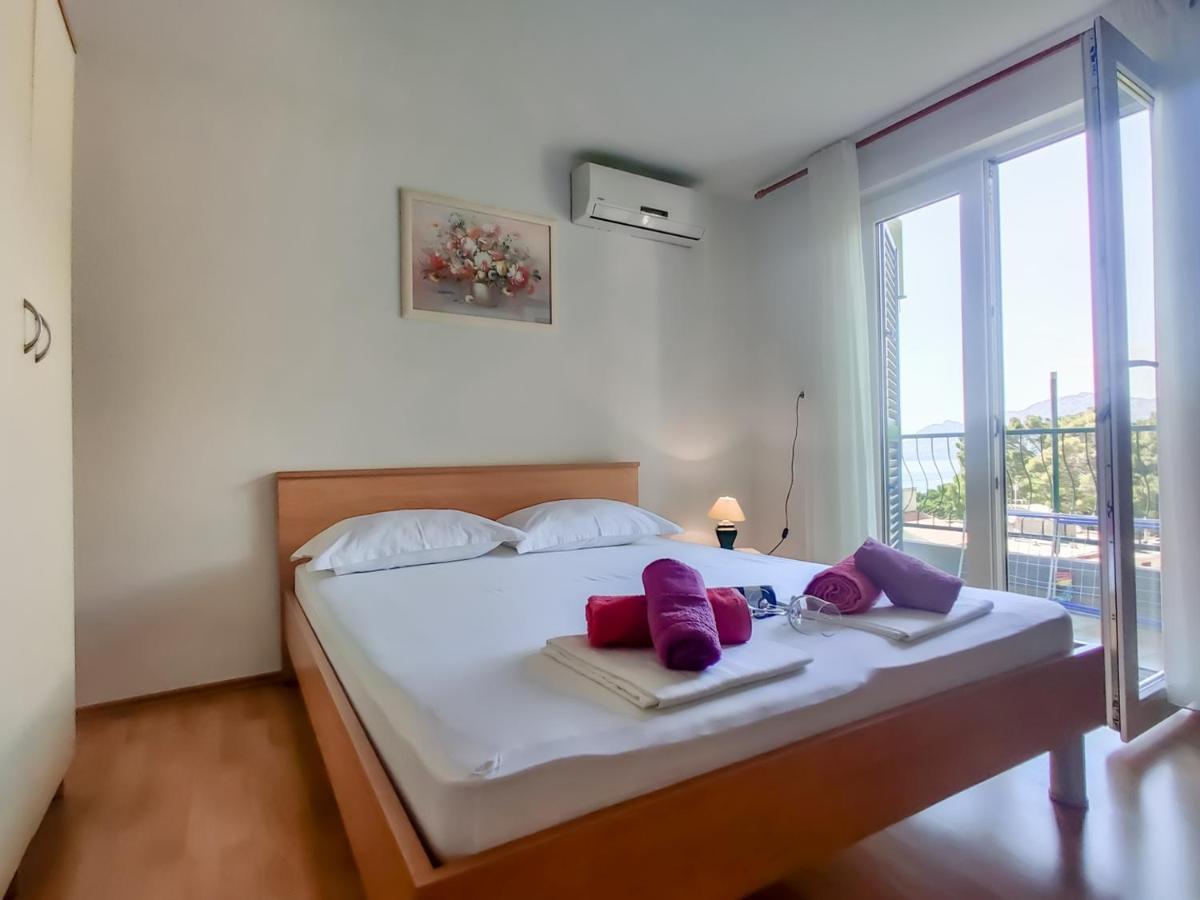 Apartamento Marios Brela Exterior foto