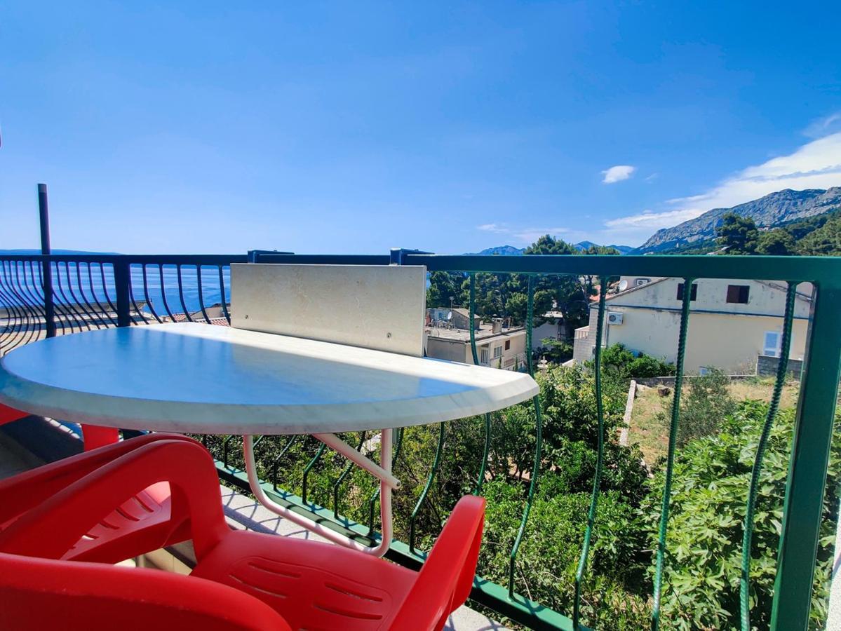 Apartamento Marios Brela Exterior foto