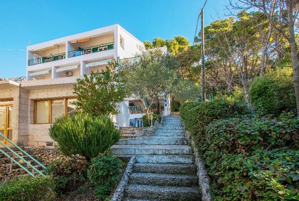 Apartamento Marios Brela Exterior foto